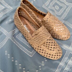 SHEIN Beige Woven Flats